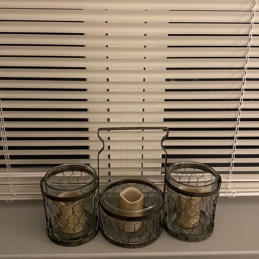 Set of 3 candle display